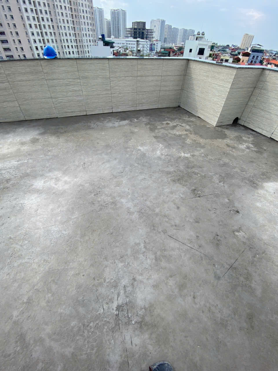 Văn phòng Itto - sàn mái 400m² không dùng màng - ảnh 6